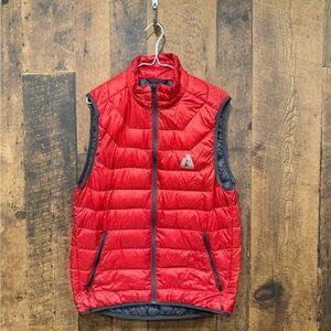 Eddie Bauer men’s eb800 red vest small